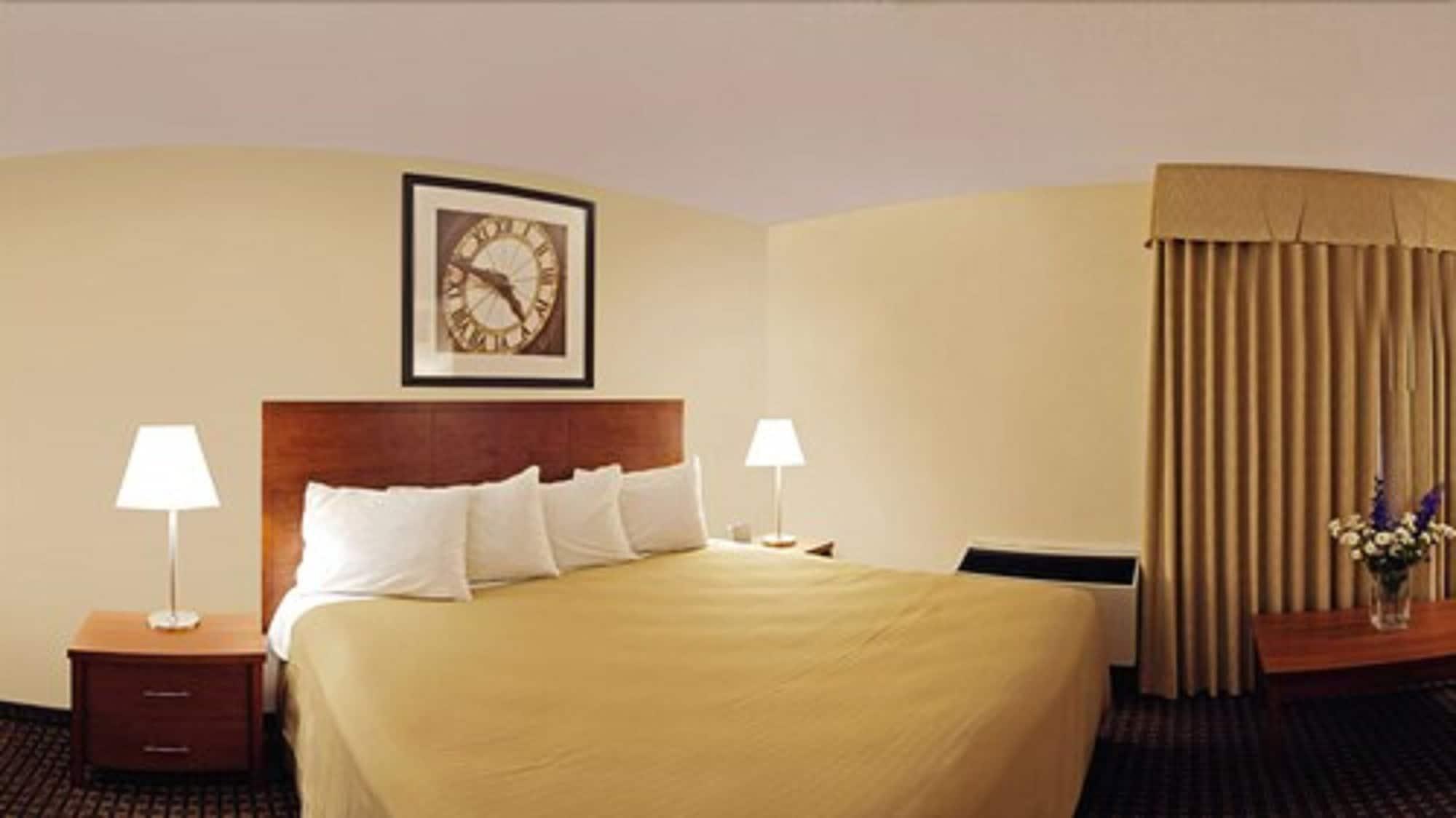 Quality Inn North Bay Eksteriør bilde
