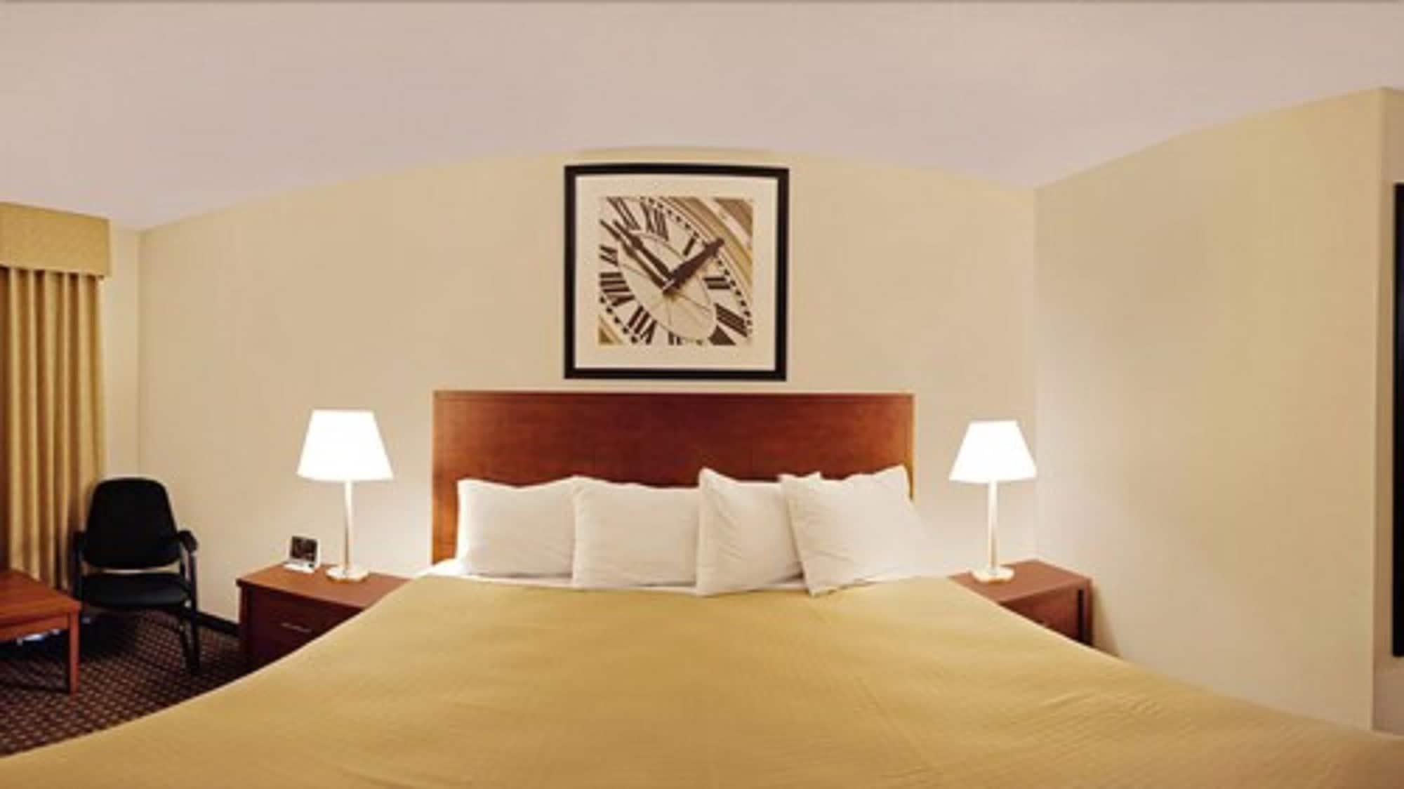 Quality Inn North Bay Eksteriør bilde